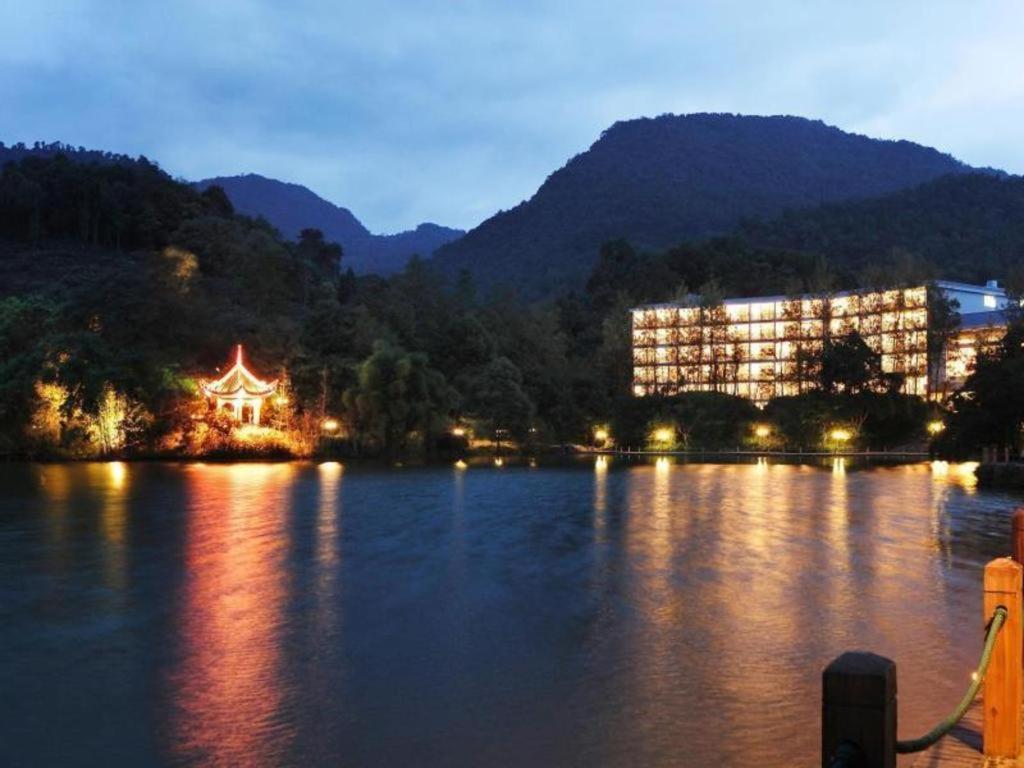 Hongzhushan Hotel Mount Emei Lösan Kültér fotó